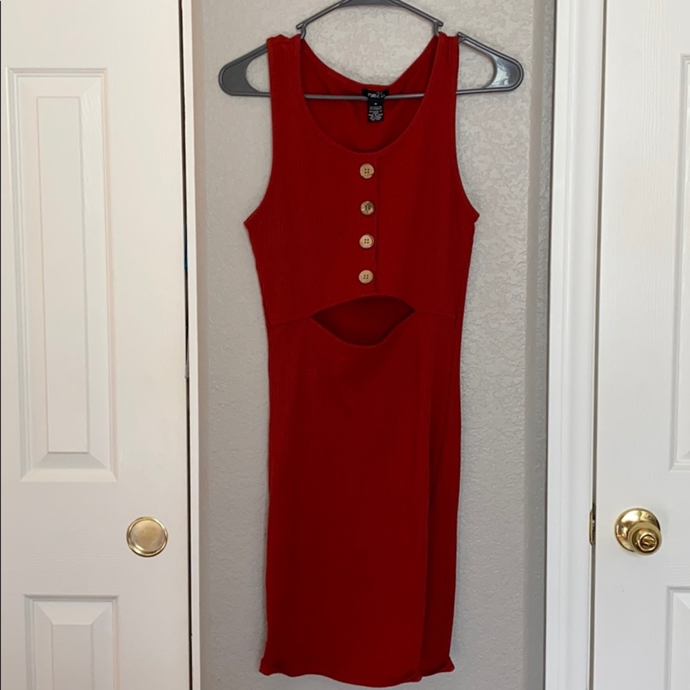 BRAND NEW DRESS - Picture 4 of 4